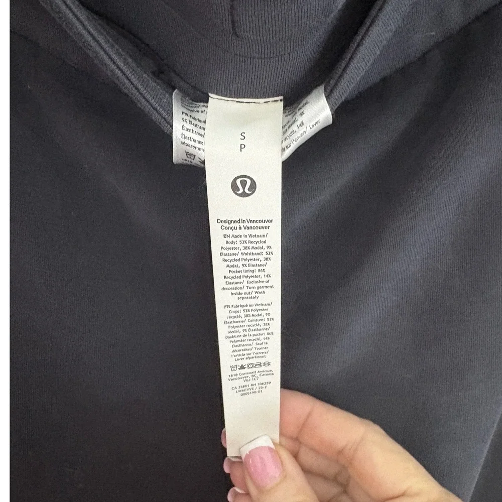 Lululemon Softstream Cropped Wide Leg Pants sz S/P